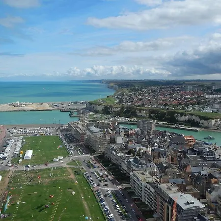 Le Confort Normand: Quayside Comfort with Netflix & Free Parking Dieppe Exterior photo