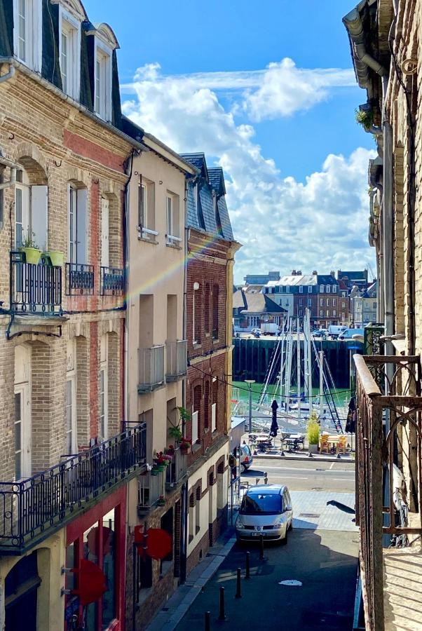 Apartment Le Confort Normand: Quayside Comfort With Netflix & Free Parking