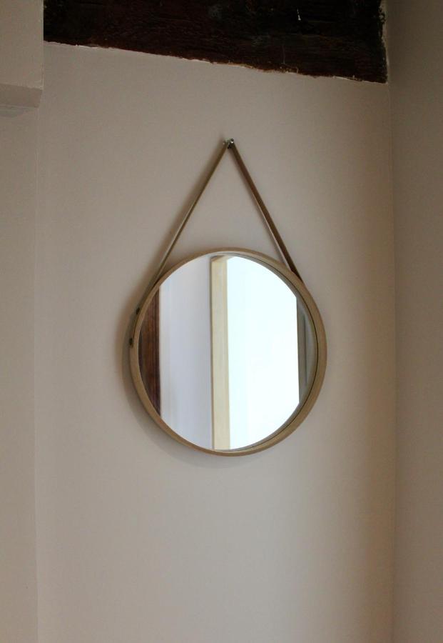 Apartment Le Confort Normand: Quayside Comfort With Netflix & Free Parking