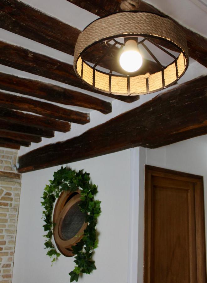 Le Confort Normand: Quayside Comfort With Netflix & Free Parking Apartment Dieppe